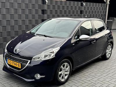 Blauw Gebruikt 2015 Peugeot 208 Style Hatchback | € 5.250 (Iets duurder)