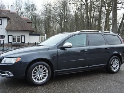 Grijs Occasion 2010 Volvo V70 Kinetic Stationwagen | € 6.900 (Eerlijke prijs)