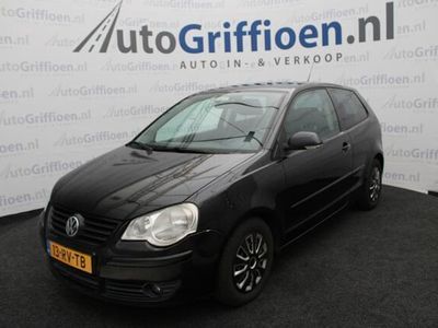 tweedehands VW Polo 1.4-16V Comfortline 4-cilinder automaat met airco