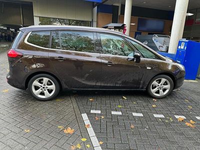 Opel Zafira Tourer