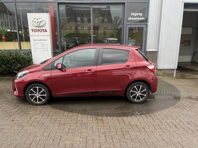 tweedehands Toyota Yaris 1.5 Hybrid Design Sport