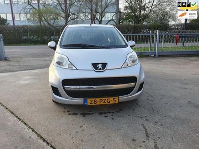 tweedehands Peugeot 107 1.0-12V Millesim 200