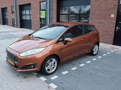 Bruin Occasion 2013 Ford Fiesta Titanium Hatchback | € 3.500 (Eerlijke prijs)