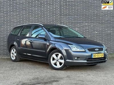 Occasion Ford Focus Futura 116 PK (85 kW) 2006 Grijs Stationwagen