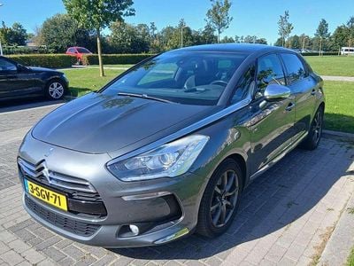 Grijs Occasion 2013 Citroën DS5 Hatchback | € 9.000