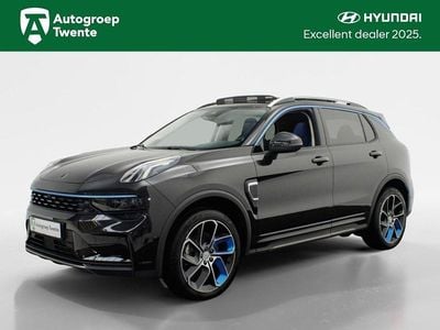 Zwart (metallic) Gebruikt 2023 Lynk & Co 01 SUV | € 26.950 (Eerlijke prijs)