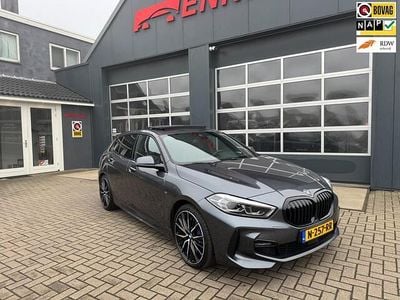 Occasion BMW 120 M Sport 178 PK (130 kW) 2021 Grijs (metallic) Hatchback