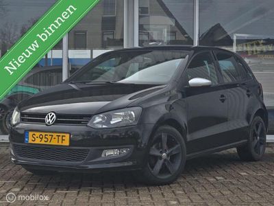 tweedehands VW Polo 1.2 Black Edition| Navi| Leer| Airco| 16inch