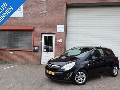 Occasion Opel Corsa Selection 69 PK (50 kW) 2012 Zwart Hatchback