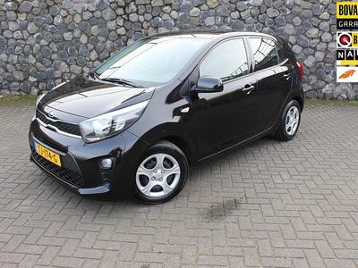 Zwart, metallic lak Occasion 2018 Kia Picanto Hatchback | € 8.395 (Eerlijke prijs)