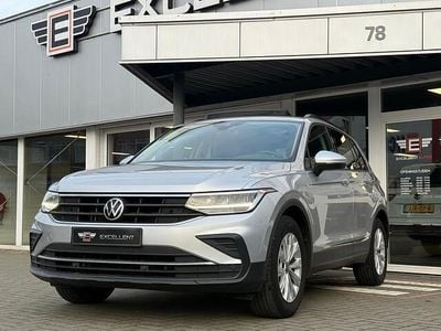 Zilver (metallic) Gebruikt 2021 VW Tiguan Life SUV | € 25.950 (Super prijs)