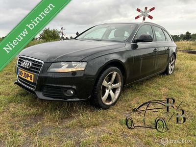 Zwart Occasion 2009 Audi A4 Business Stationwagen | € 4.399 (Eerlijke prijs)