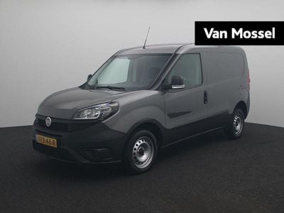 Grijs Gebruikt 2022 Fiat Doblò MPV | € 12.950 (Eerlijke prijs)