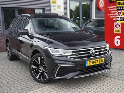 Zwart Occasion 2023 VW Tiguan Business SUV | € 31.490 (Iets duurder)