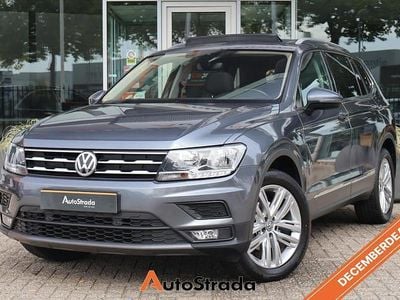 Grijs Gebruikt 2021 VW Tiguan Allspace Comfortline SUV | € 29.700 (Goede deal)
