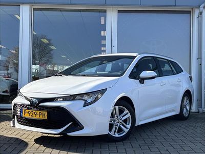 Wit Gebruikt 2022 Toyota Corolla Active Stationwagen | € 24.549 (Goede deal)