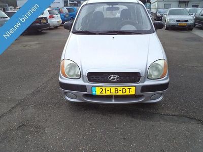 Grijs (metallic) Gebruikt 2002 Hyundai Atos Hatchback | € 1.599 (Iets duurder)