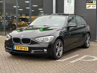 Zwart Gebruikt 2014 BMW 116 Executive Hatchback | € 5.999 (Eerlijke prijs)