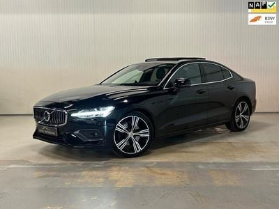 Zwart Occasion 2021 Volvo S60 Inscription Sedan | € 30.900 (Iets duurder)
