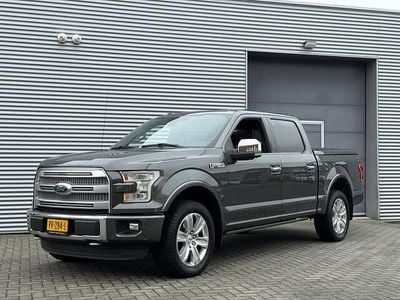 Grijs Occasion 2016 Ford F-150 Platinum Pickup | € 39.999 (Goede deal)