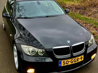 Zwart Gebruikt 2008 BMW 320 Executive Sedan | € 4.500 (Goede deal)