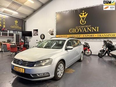 Grijs Occasion 2011 VW Passat Trendline Stationwagen | € 5.750 (Eerlijke prijs)