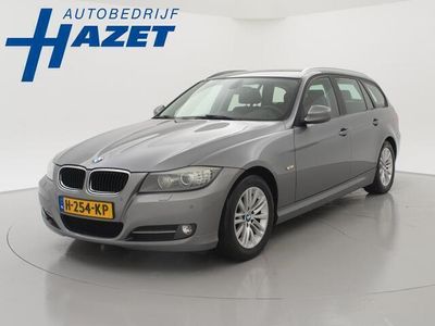 tweedehands BMW 318 318 Touring i H.E. 143 PK AUT. + DUBBEL PANORAMA /