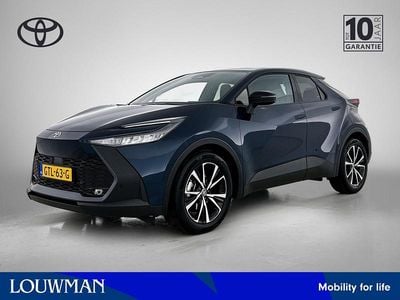 Blauw Occasion 2024 Toyota C-HR SUV | € 31.745 (Eerlijke prijs)