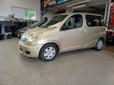 Toyota Yaris Verso