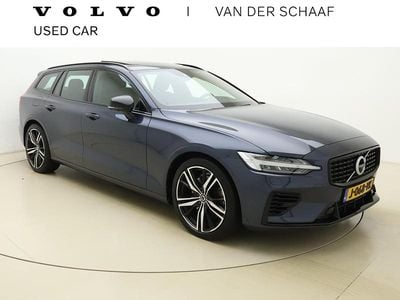 Blauw (metallic) Occasion 2020 Volvo V60 R-Design Stationwagen | € 25.800 (Eerlijke prijs)