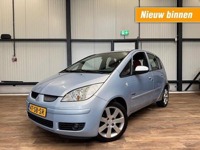 Blauw Gebruikt 2005 Mitsubishi Colt Invite MPV | € 1.790 (Eerlijke prijs)