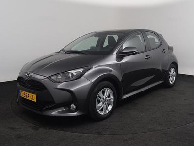 Lead grey (grijs metallic) Gebruikt 2023 Mazda 2 Hatchback | € 22.450 (Eerlijke prijs)