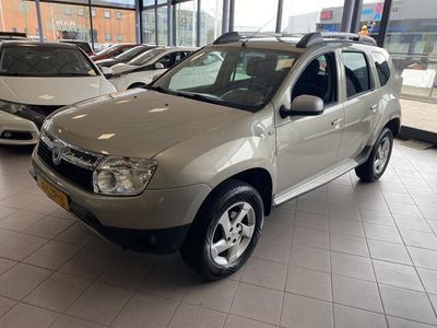 tweedehands Dacia Duster 1.6 Lauréate 2wd NW APK BJ 2010 !!!