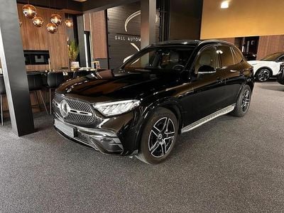 Zwart Gebruikt 2023 Mercedes GLC200 AMG line SUV | € 56.950 (Eerlijke prijs)