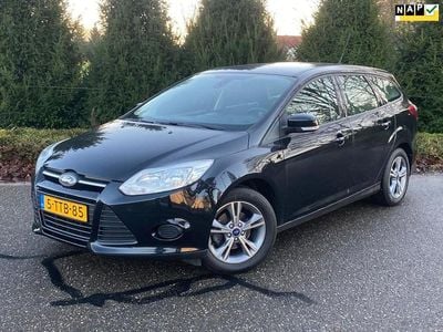 Zwart, metallic lak Occasion 2014 Ford Focus Stationwagen | € 5.900 (Eerlijke prijs)