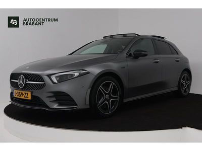 Grijs Gebruikt 2020 Mercedes A250 Business Hatchback | € 25.945 (Iets duurder)