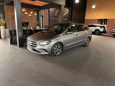 Mercedes B180