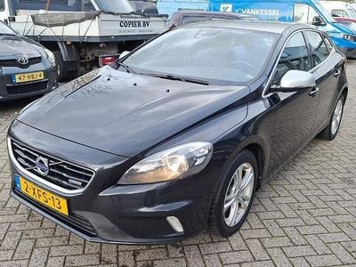 Gebruikt 2014 Volvo V40 R-Design | € 5.999 (Super prijs)