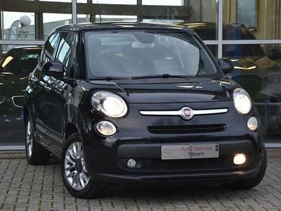 Zwart (metallic) Gebruikt 2014 Fiat 500L Lounge MPV | € 7.999 (Eerlijke prijs)