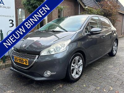 Grijs Gebruikt 2012 Peugeot 208 Allure Hatchback | € 4.998 (Eerlijke prijs)