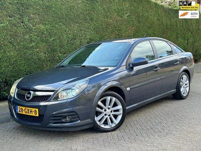 Occasion Opel Vectra GTS Executive 155 PK (114 kW) 2008 Grijs Hatchback