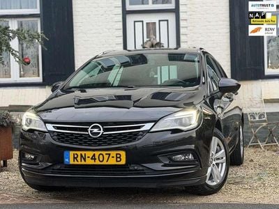 Occasion Opel Astra Edition 105 PK (77 kW) 2018 Zwart Stationwagen