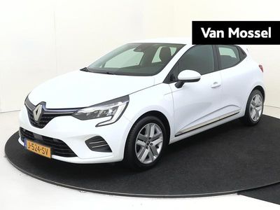 Wit Gebruikt 2020 Renault Clio V Zen Hatchback | € 13.435 (Eerlijke prijs)