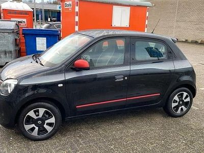 Zwart Gebruikt 2018 Renault Twingo Life Hatchback | € 7.495 (Eerlijke prijs)