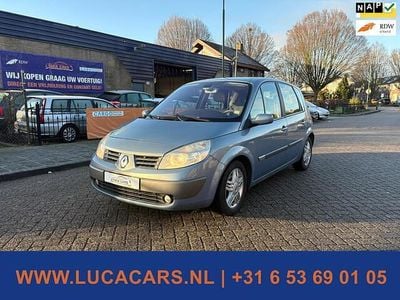 Blauw Occasion 2004 Renault Scénic II Komfort MPV | € 1.195 (Eerlijke prijs)
