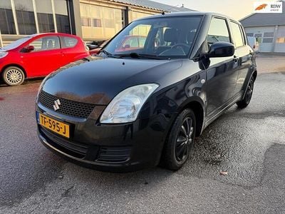 Zwart (metallic) Occasion 2009 Suzuki Swift Hatchback | € 1.250 (Goede deal)