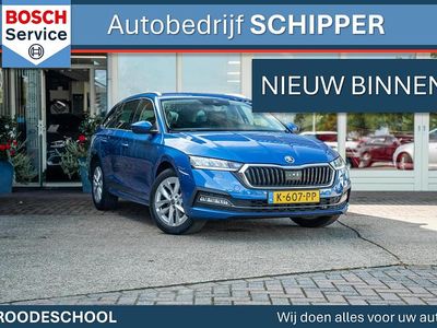 Blauw Occasion 2021 Skoda Octavia Business Line Stationwagen | € 18.950 (Iets duurder)