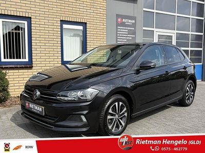 Zwart Occasion 2020 VW Polo Highline Hatchback | € 15.999 (Eerlijke prijs)