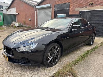 Zwart (metallic) Gebruikt 2014 Maserati Ghibli Sedan | € 22.900