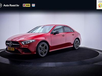 Rood Gebruikt 2020 Mercedes A250 AMG Sedan | € 26.925 (Eerlijke prijs)
